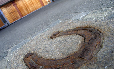 &copy; Christian Schwingenschloegl